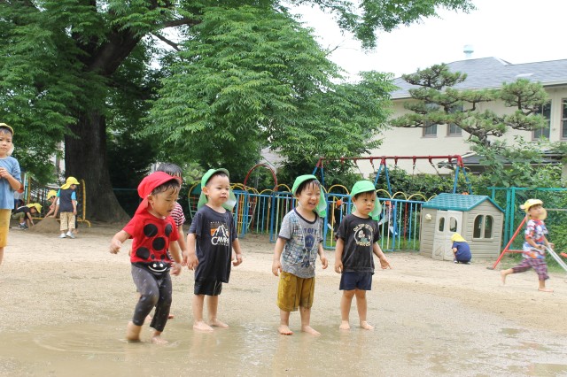 初めてのどろんこ