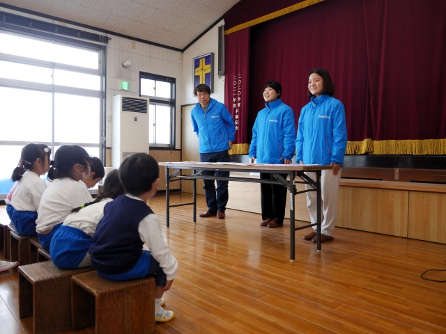 しんさん、かどさん、やなせさん、こんにちは！