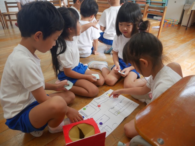 幼稚園探検に行こう！