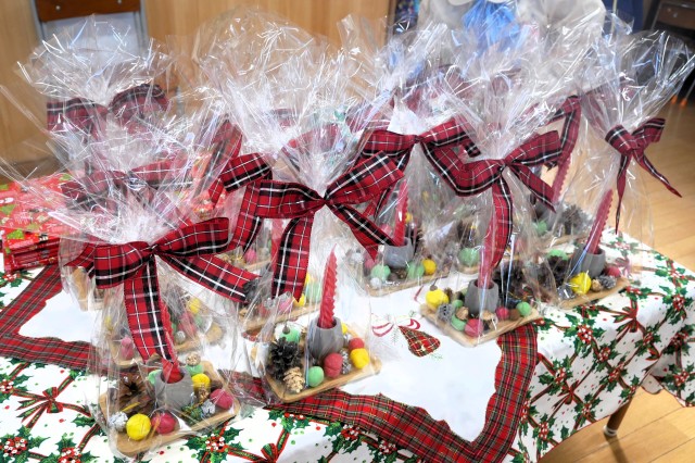 1つひとつ丁寧に作ったキャンドル立て