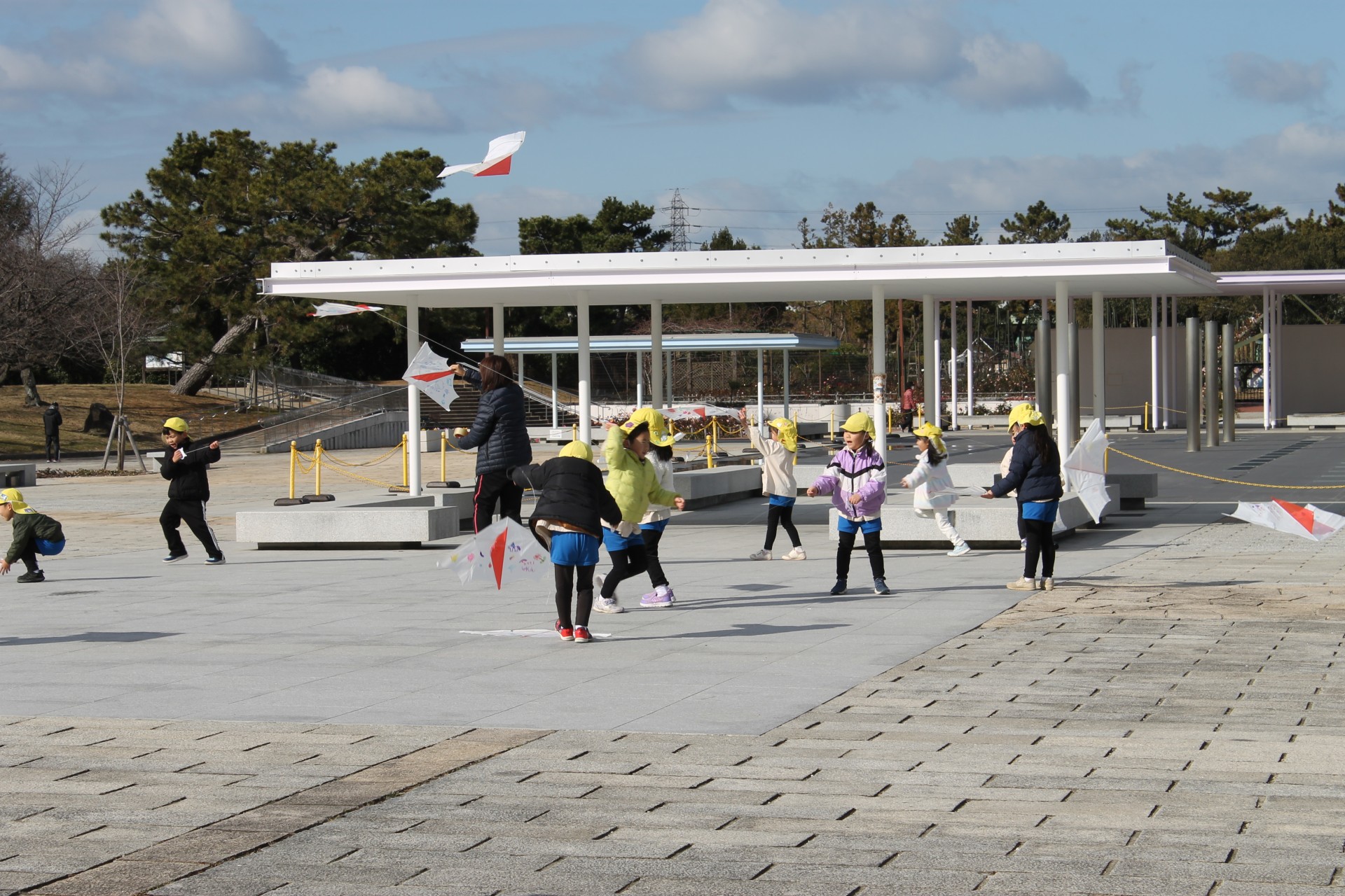 2025 凧あげ | 浜寺聖書幼稚園